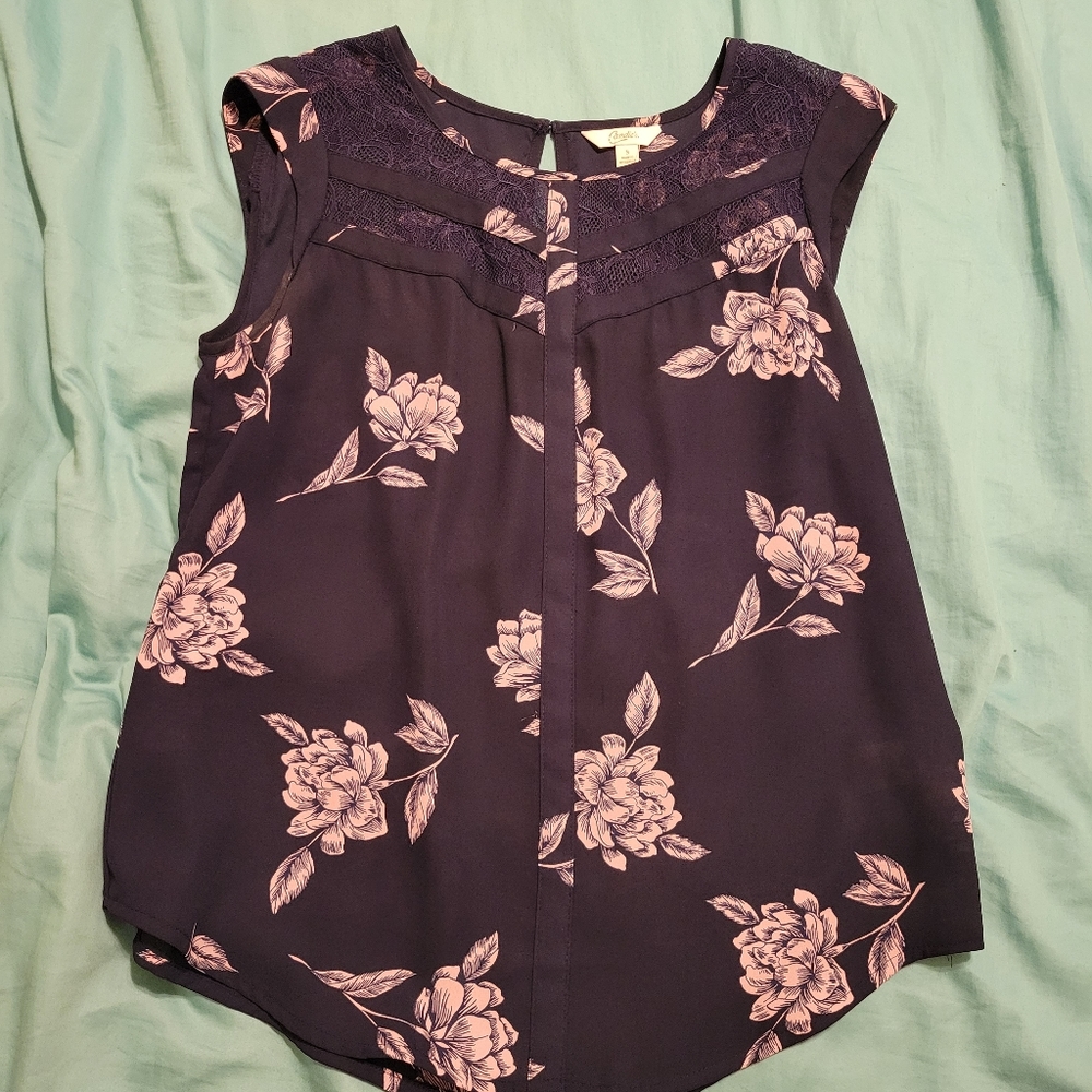 Candie's top